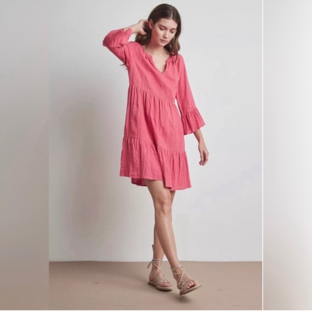 Velvet by Graham & Spencer Linen Woven Tiered Bell Sleeve Mini Dress Medium pink